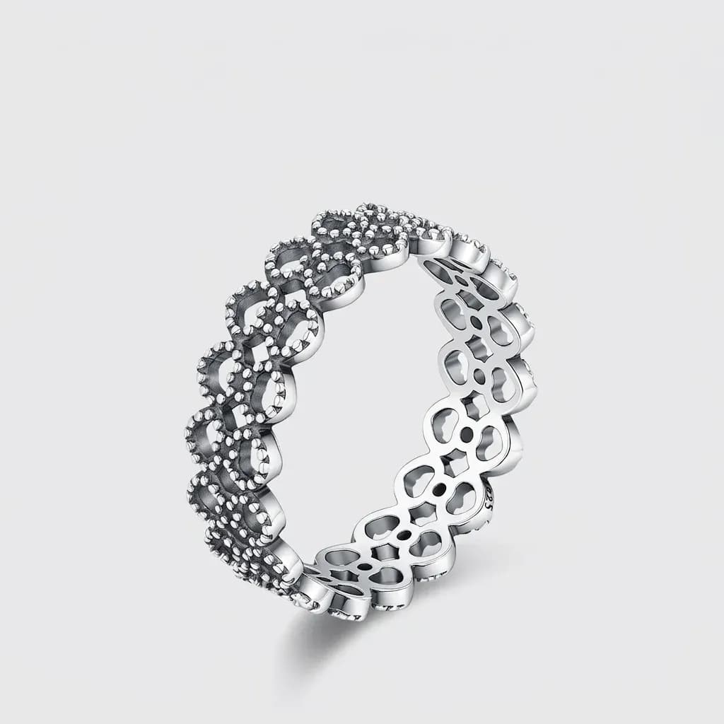 반짝이는 실버 하트 레이스 오픈 반지