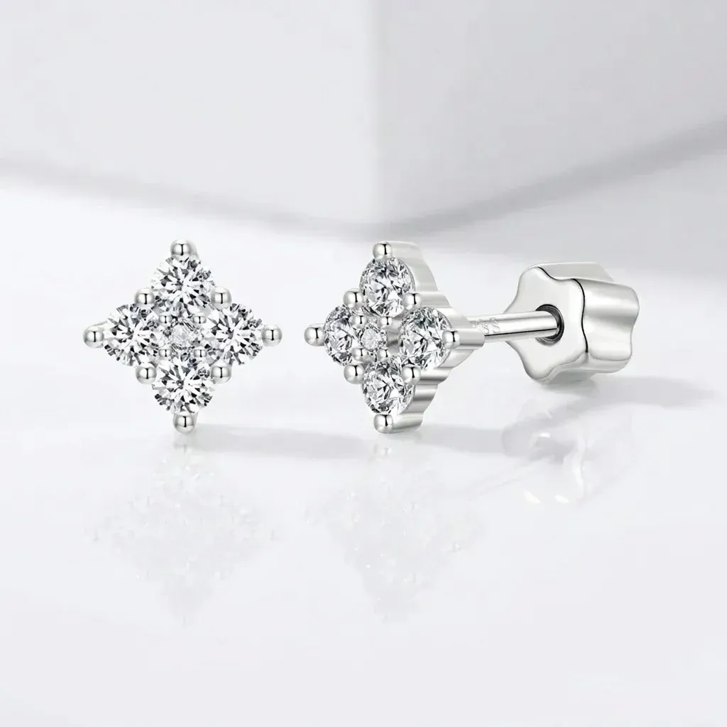 바모어 U 모이사나이트 별형 스터드 귀걸이 925 실버