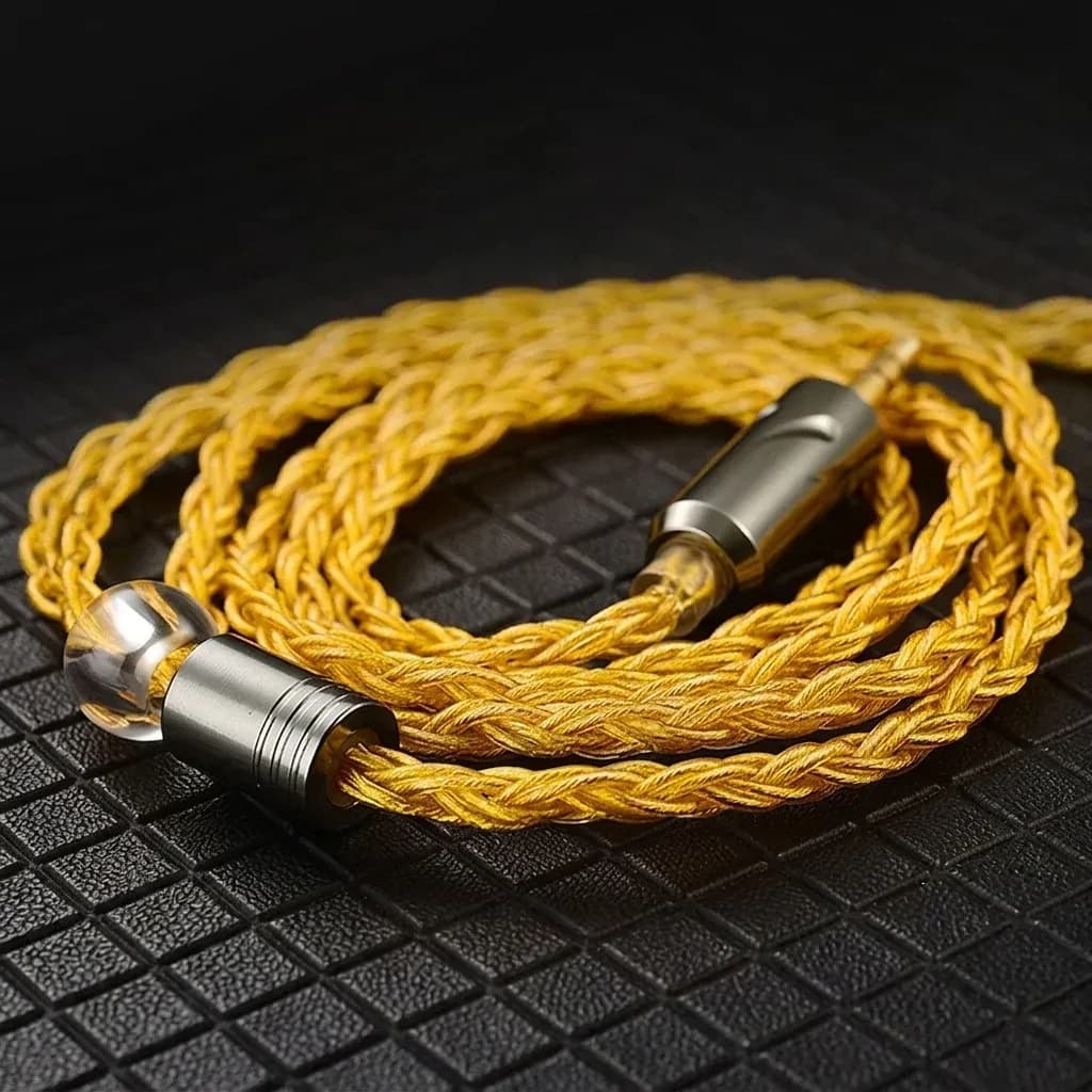 כבל אוזניות זהוב קלוע עם מחברי כסף